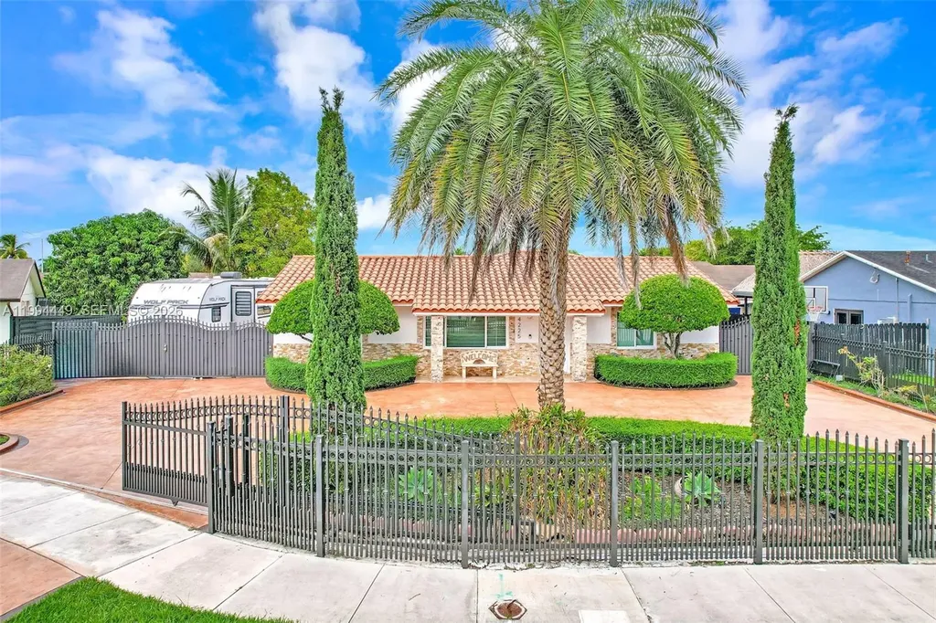 4225 SW 133rd Court Miami FL 33175