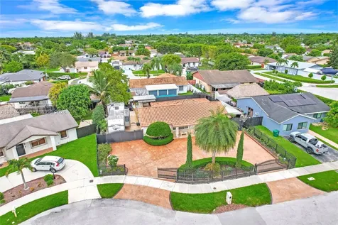 4225 SW 133rd Court Miami FL 33175