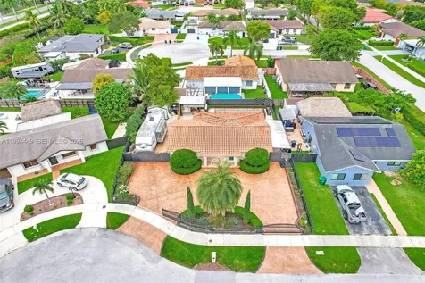 4225 SW 133rd Court Miami FL 33175