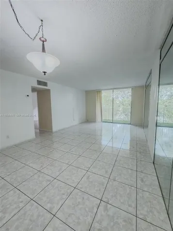 8411 NW 8th Street Miami FL 33126