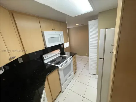 2829 N Course Drive Pompano Beach FL 33069