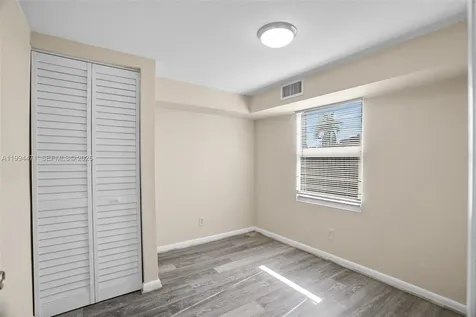 212 SW 11th Street Dania Beach FL 33004