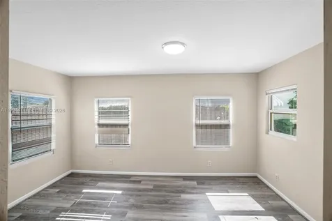 212 SW 11th Street Dania Beach FL 33004