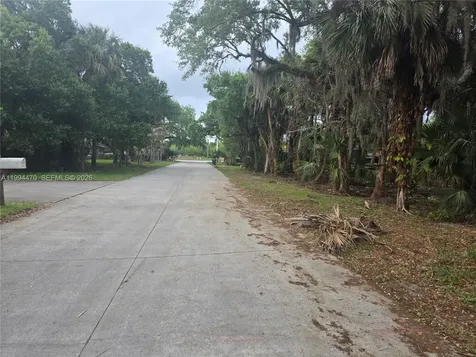 3602 Wilderness Drive W Fort Pierce FL 34982