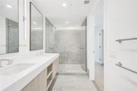 9221 E Bay Harbor Drive Bay Harbor Islands FL 33154