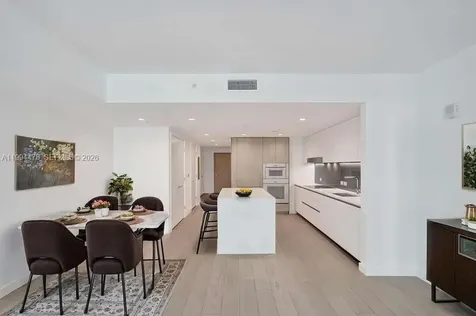 9221 E Bay Harbor Drive Bay Harbor Islands FL 33154