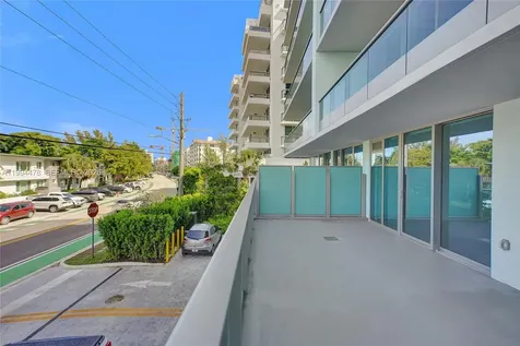 9221 E Bay Harbor Drive Bay Harbor Islands FL 33154