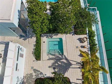 9221 E Bay Harbor Drive Bay Harbor Islands FL 33154