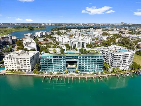9221 E Bay Harbor Drive Bay Harbor Islands FL 33154