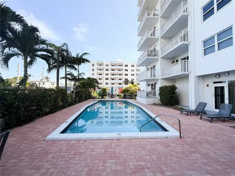 200 S Birch Road Fort Lauderdale FL 33316