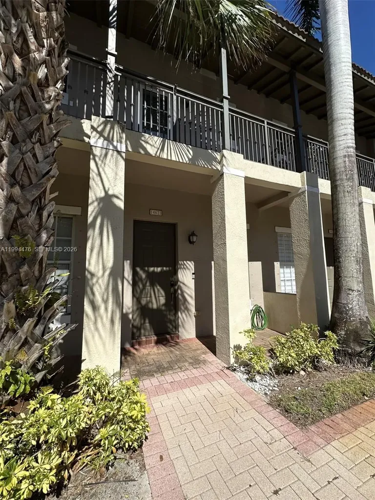 14623 SW 7th Street Pembroke Pines FL 33027