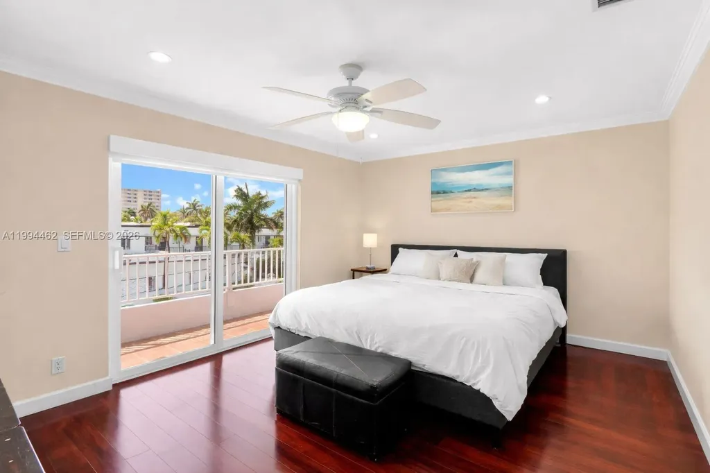 335 Virginia Street Hollywood FL 33019