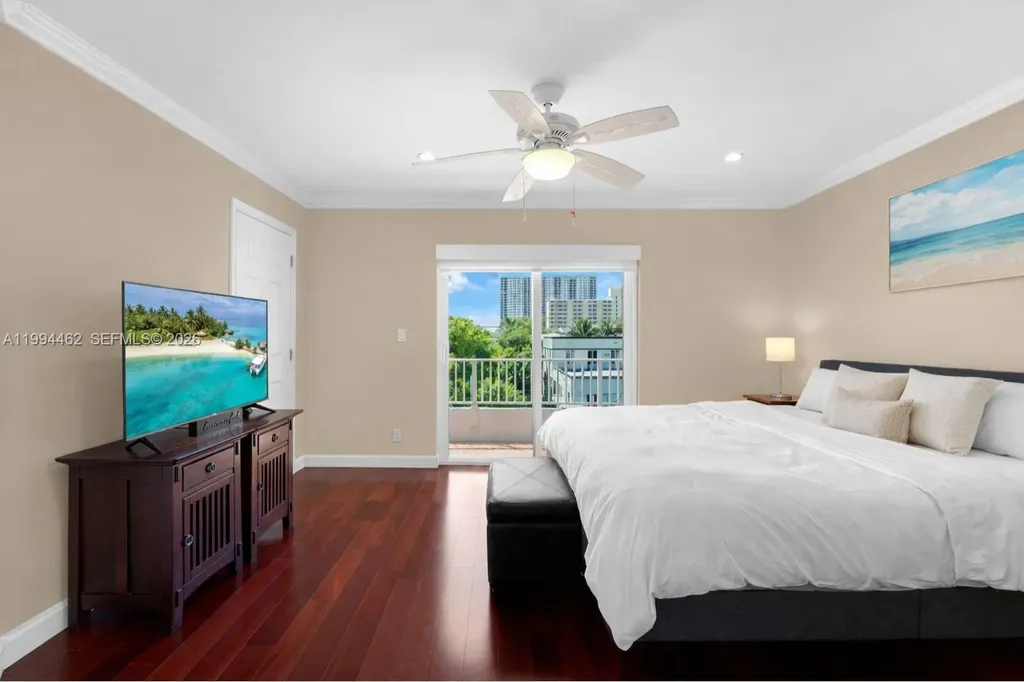 335 Virginia Street Hollywood FL 33019