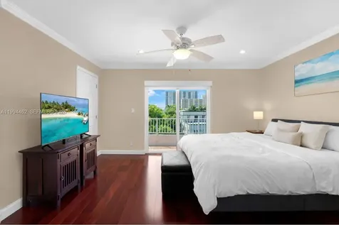 335 Virginia Street Hollywood FL 33019