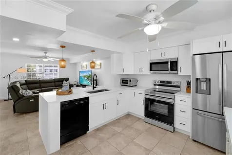 335 Virginia Street Hollywood FL 33019