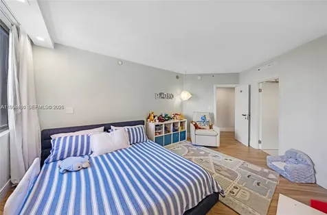1581 Brickell Avenue Miami FL 33129