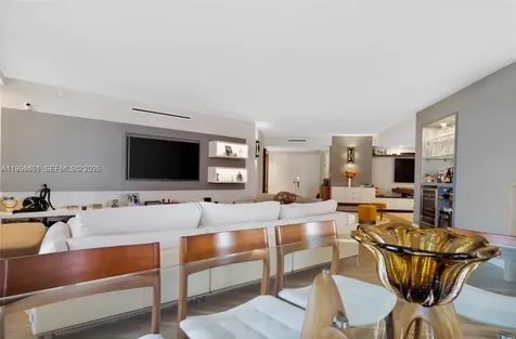 1581 Brickell Avenue Miami FL 33129