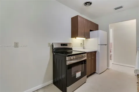721 SE Solaz Avenue Port St. Lucie FL 34983