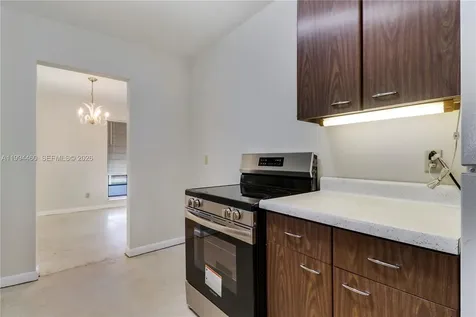 721 SE Solaz Avenue Port St. Lucie FL 34983