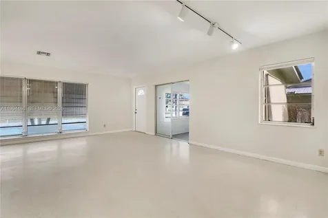 721 SE Solaz Avenue Port St. Lucie FL 34983