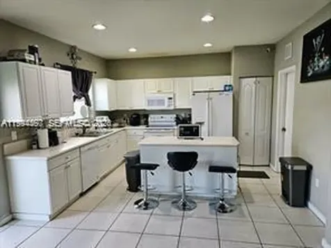 165 NE 32nd Terrace Homestead FL 33033