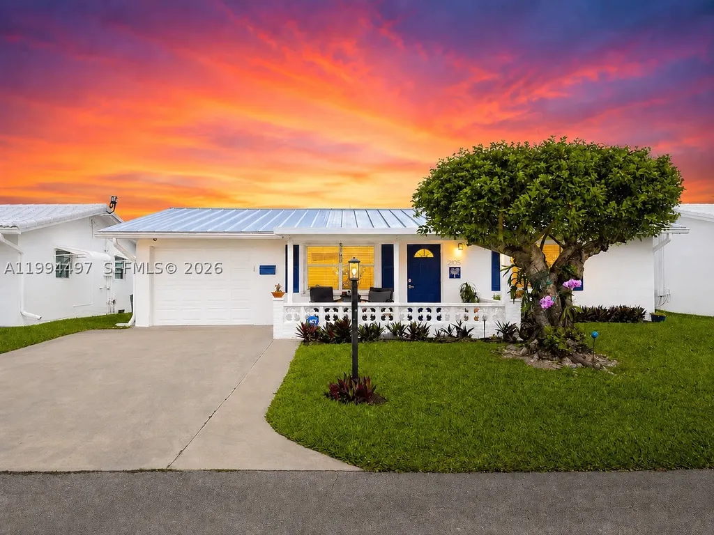 2105 SW Park Drive Boynton Beach FL 33426