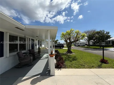 2105 SW Park Drive Boynton Beach FL 33426