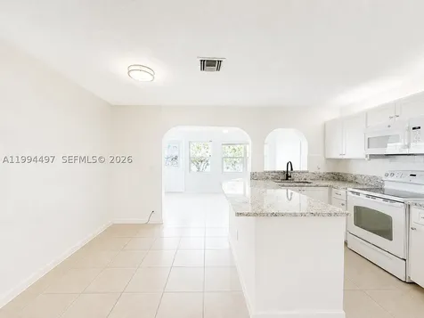 2105 SW Park Drive Boynton Beach FL 33426