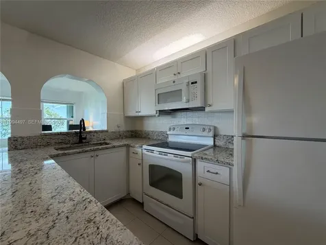 2105 SW Park Drive Boynton Beach FL 33426