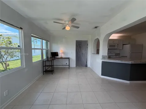 2105 SW Park Drive Boynton Beach FL 33426
