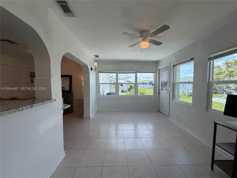 2105 SW Park Drive Boynton Beach FL 33426