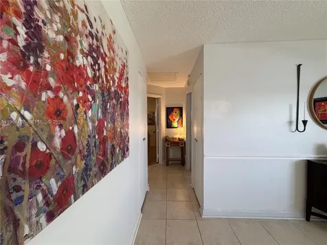2105 SW Park Drive Boynton Beach FL 33426