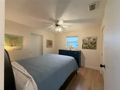 2105 SW Park Drive Boynton Beach FL 33426