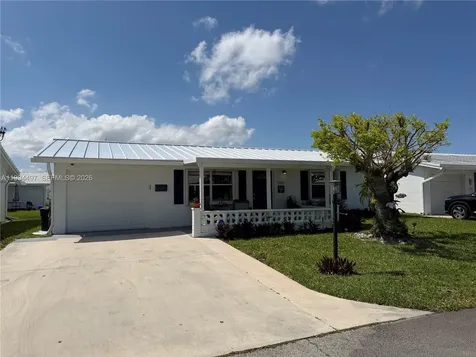 2105 SW Park Drive Boynton Beach FL 33426