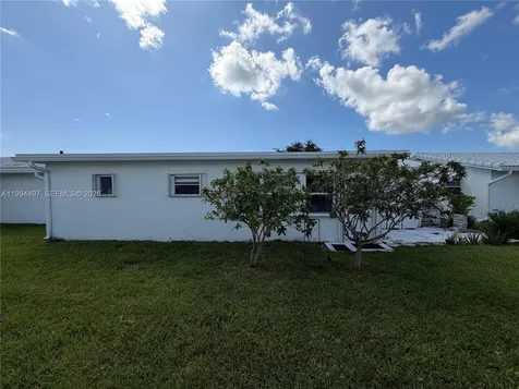 2105 SW Park Drive Boynton Beach FL 33426