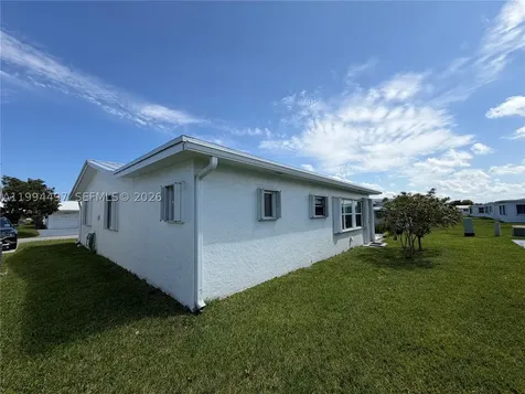 2105 SW Park Drive Boynton Beach FL 33426