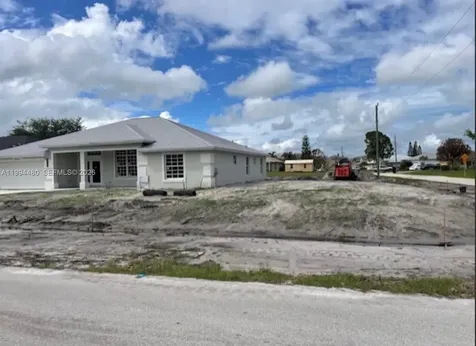 5315 NW Milner Drive Port St. Lucie FL 34983
