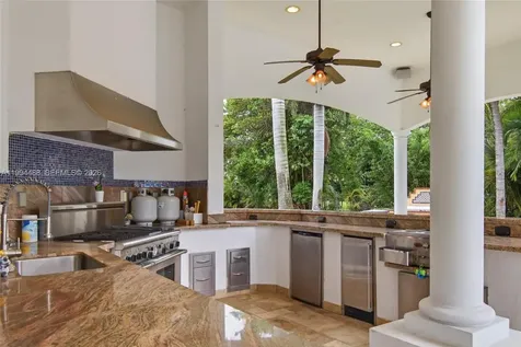 6200 SW 97th Avenue Miami FL 33173