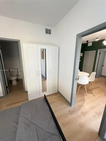 1320 Drexel Avenue Miami Beach FL 33139