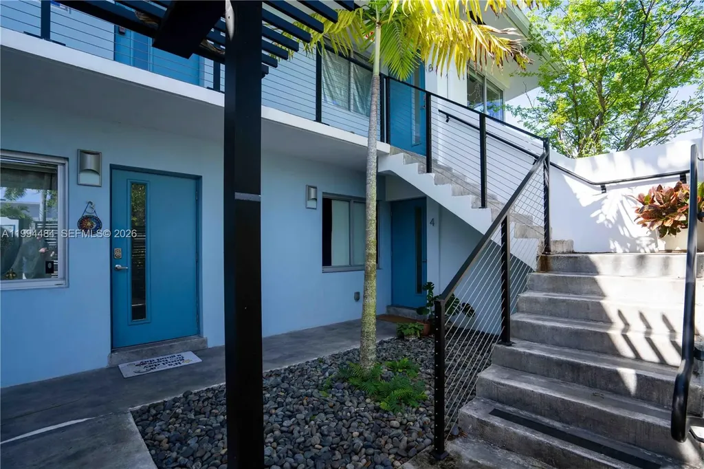 2400 NE 26th Street Fort Lauderdale FL 33305