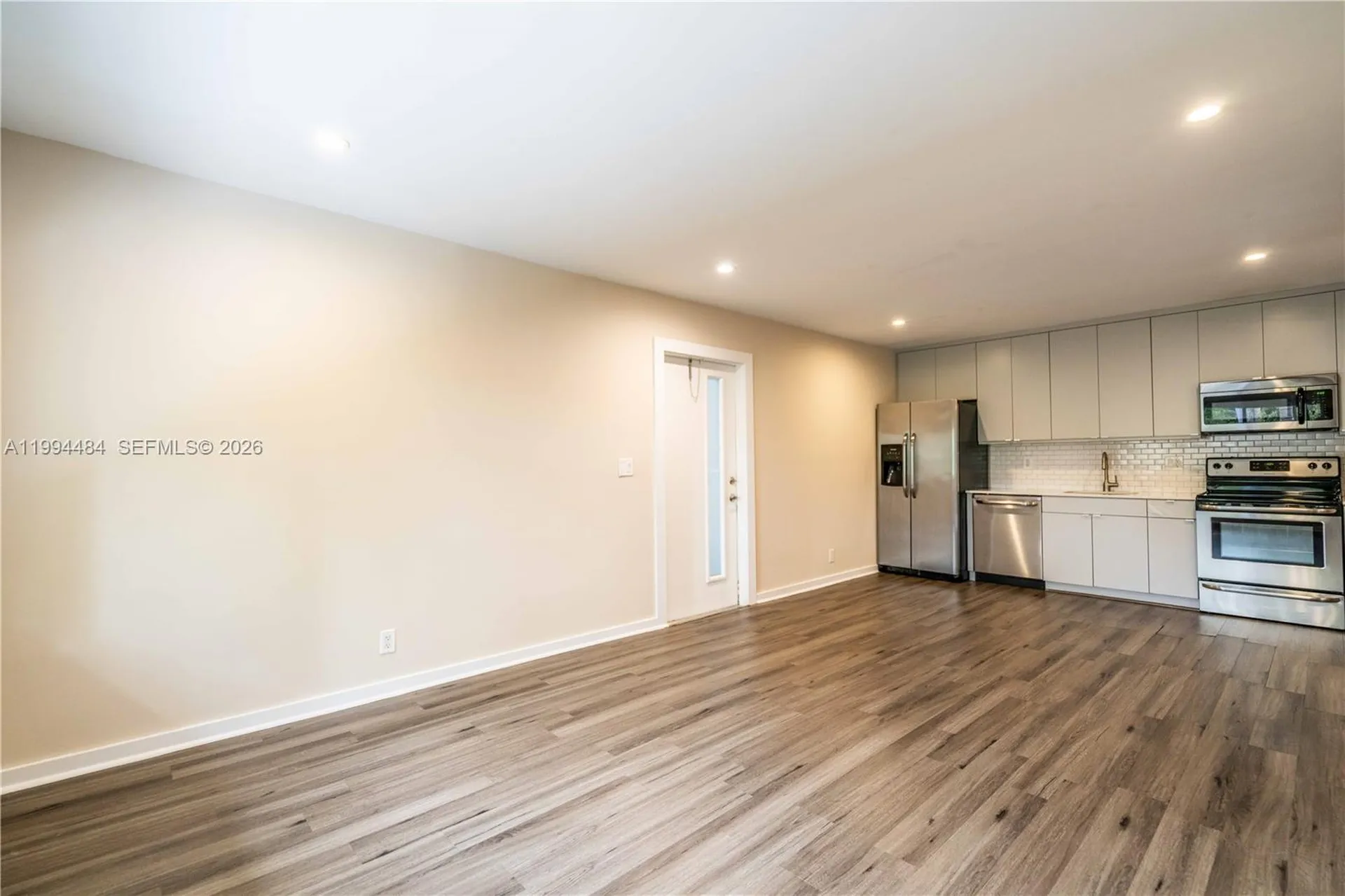 2400 NE 26th Street Fort Lauderdale FL 33305