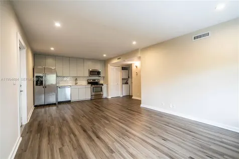 2400 NE 26th Street Fort Lauderdale FL 33305