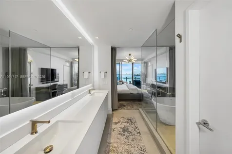 700 NE 24th Street 24th Street Miami FL 33137