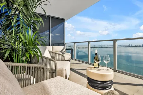 700 NE 24th Street 24th Street Miami FL 33137