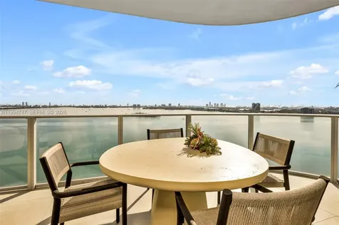 700 NE 24th Street 24th Street Miami FL 33137