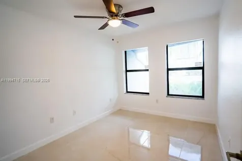 1622 NW 1st Avenue Miami FL 33136