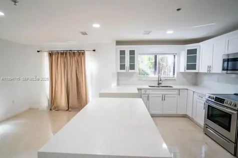 1622 NW 1st Avenue Miami FL 33136