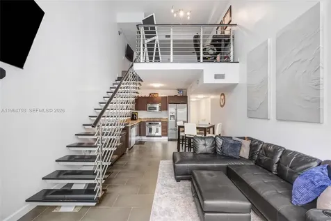 41 SE 5th Street Miami FL 33131