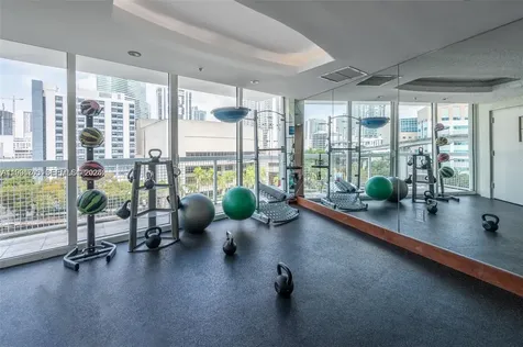 41 SE 5th Street Miami FL 33131