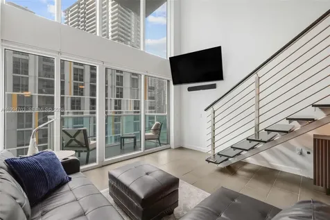 41 SE 5th Street Miami FL 33131